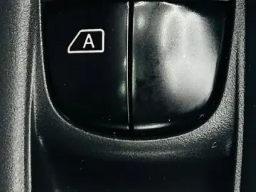 NISSAN X-TRAIL 2015 1.6D E5 Garantie 12 Luni Rate Avans 0 Do