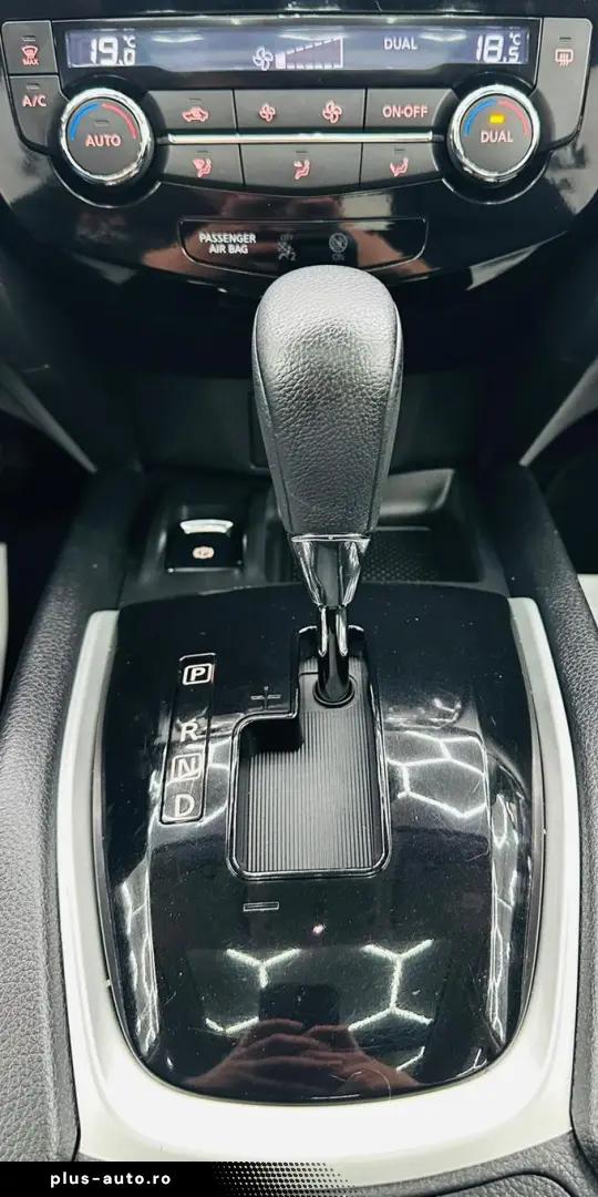 NISSAN X-TRAIL 2015 1.6D E5 Garantie 12 Luni Rate Avans 0 Do