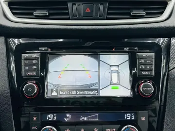 NISSAN X-TRAIL 2015 1.6D E5 Garantie 12 Luni Rate Avans 0 Do