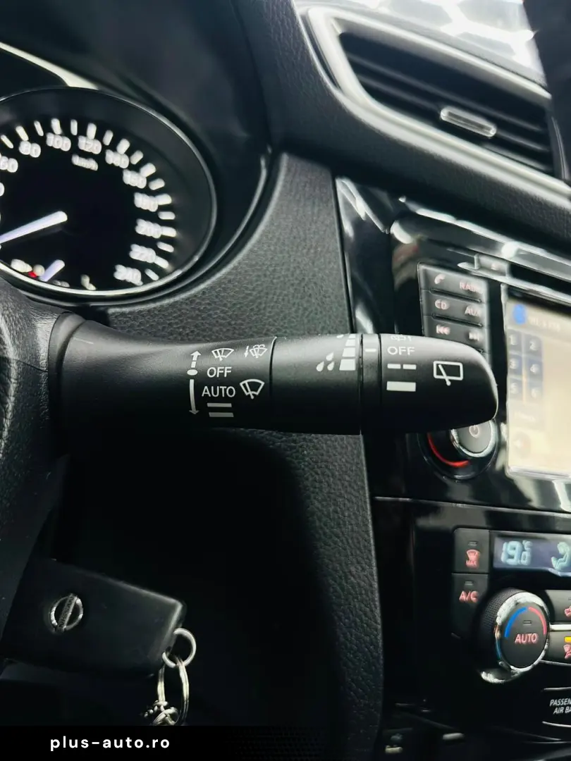 NISSAN X-TRAIL 2015 1.6D E5 Garantie 12 Luni Rate Avans 0 Do