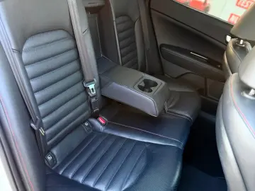 Kia Optima GT-Line   Fab.- 08.2016   1.7 Diesel 141 Cp