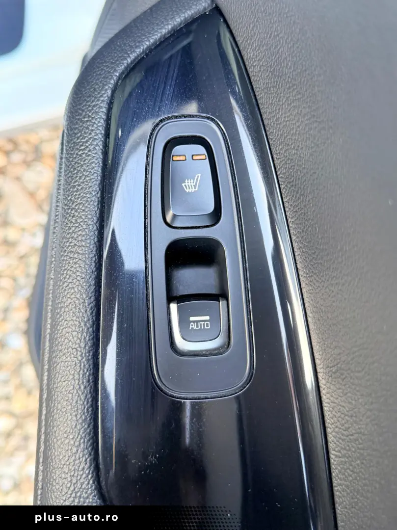 Kia Optima GT-Line   Fab.- 08.2016   1.7 Diesel 141 Cp