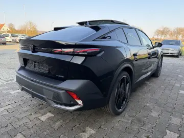 PEUGEOT 408 Hybrid 225 GT