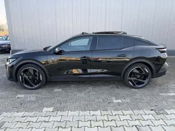 PEUGEOT 408 Hybrid 225 GT