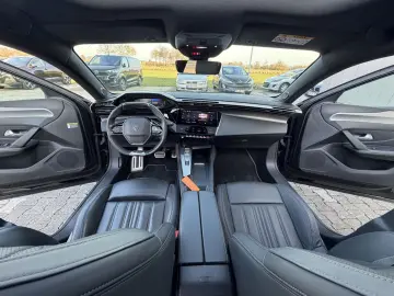 PEUGEOT 408 Hybrid 225 GT