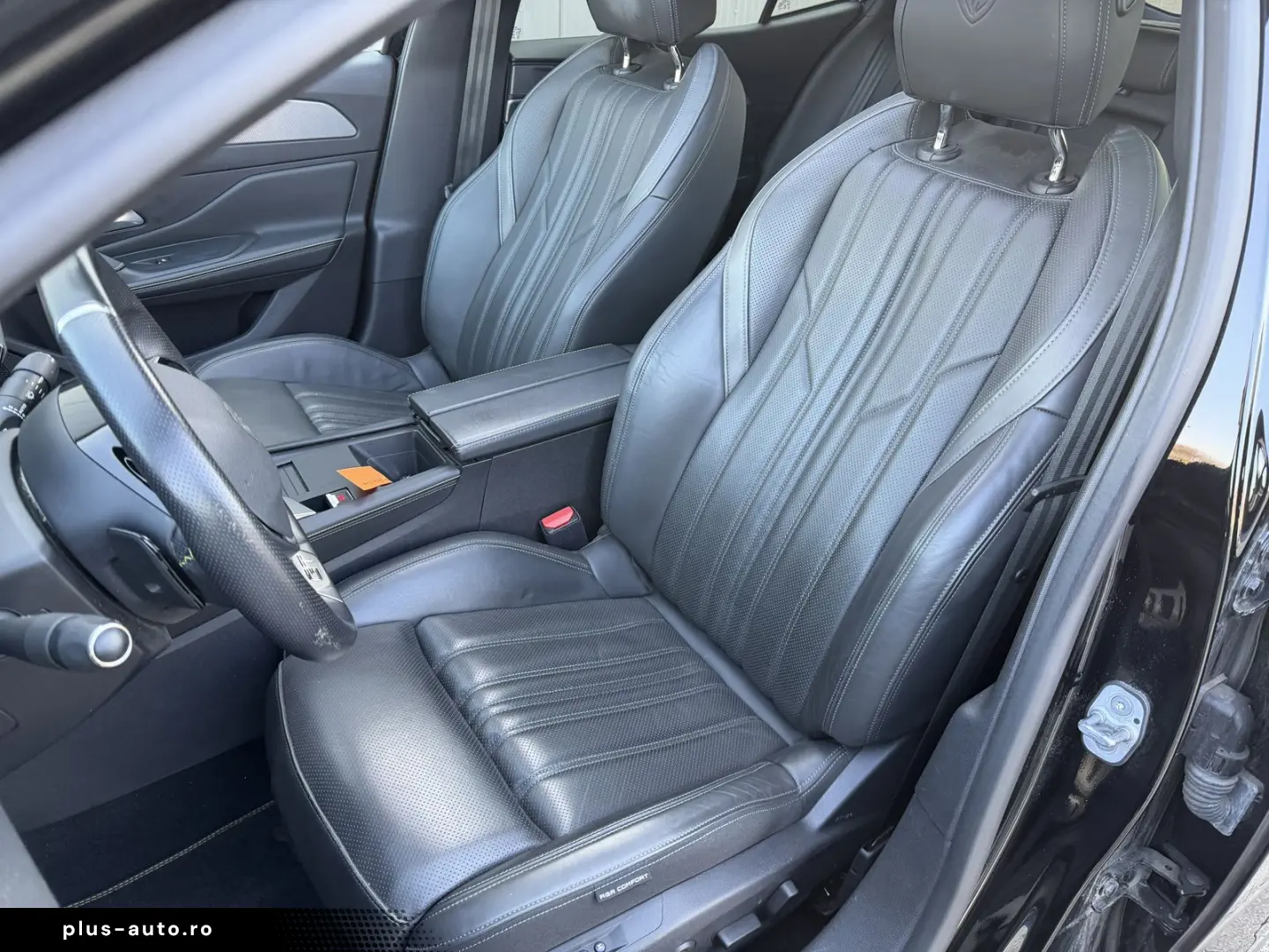 PEUGEOT 408 Hybrid 225 GT