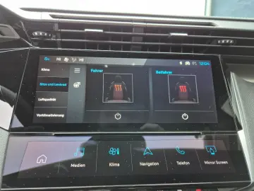 PEUGEOT 408 GT Hybrid 180 EAT8 LEDER FOCAL 360 CAM LED