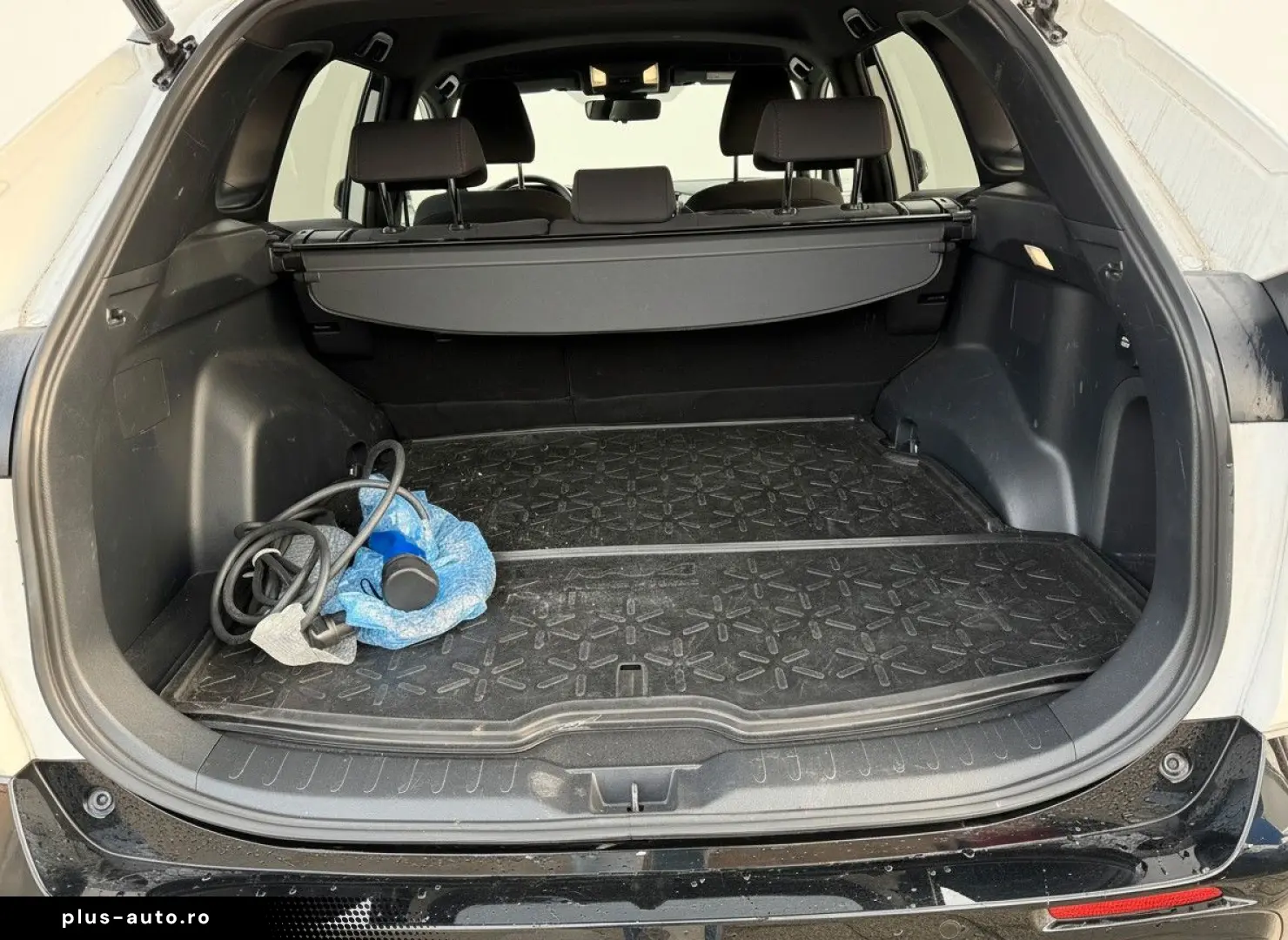 TOYOTA RAV 4  Plug-in Hybrid AWD 306 PS Neues Model