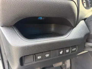 TOYOTA RAV 4  Plug-in Hybrid AWD 306 PS Neues Model