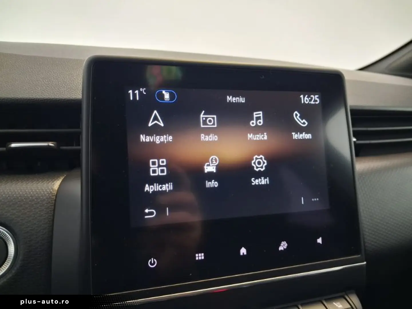 RENAULT CLIO 1.0 TCe 90CP Intens