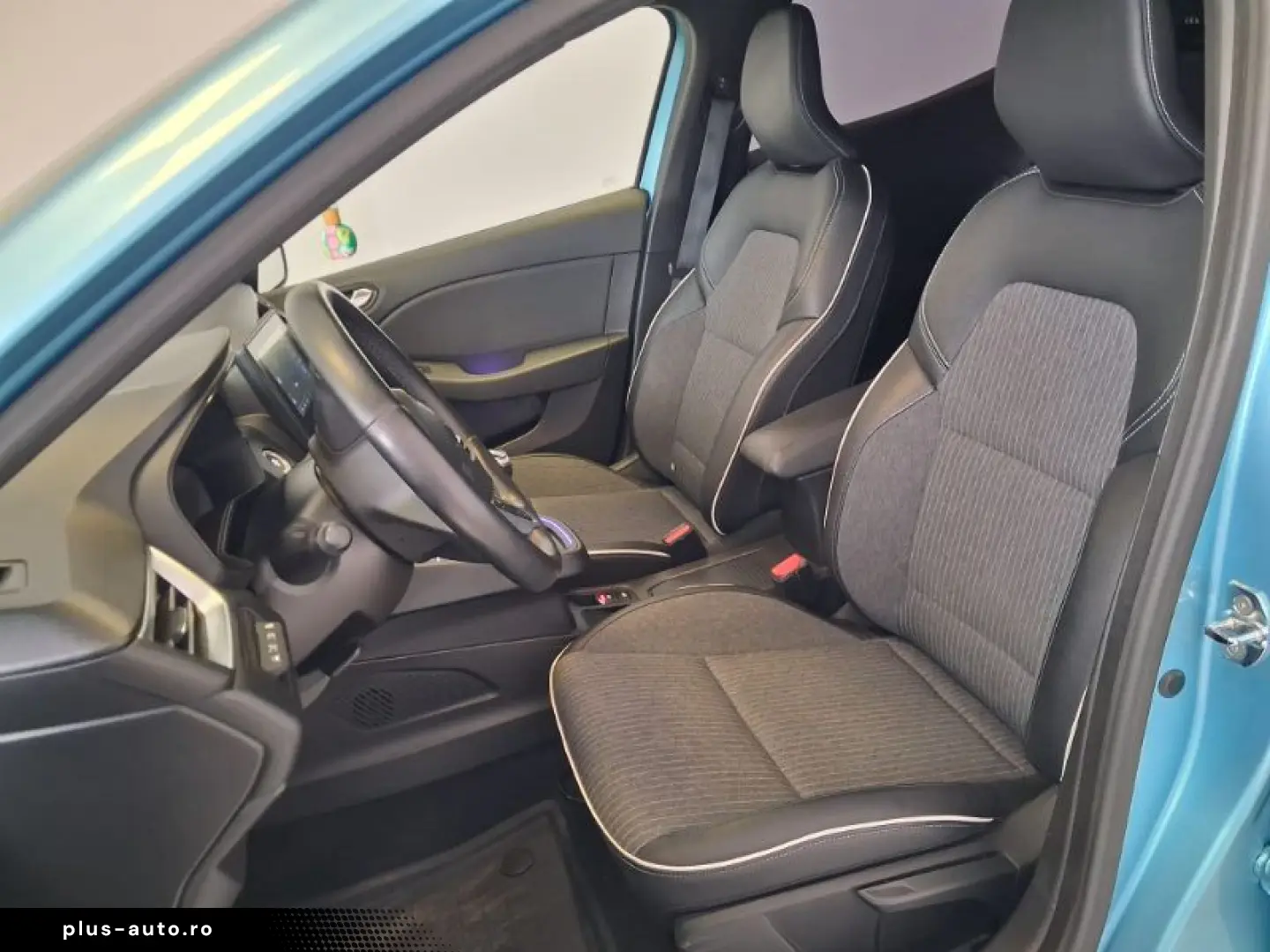 RENAULT CLIO 1.0 TCe 90CP Intens