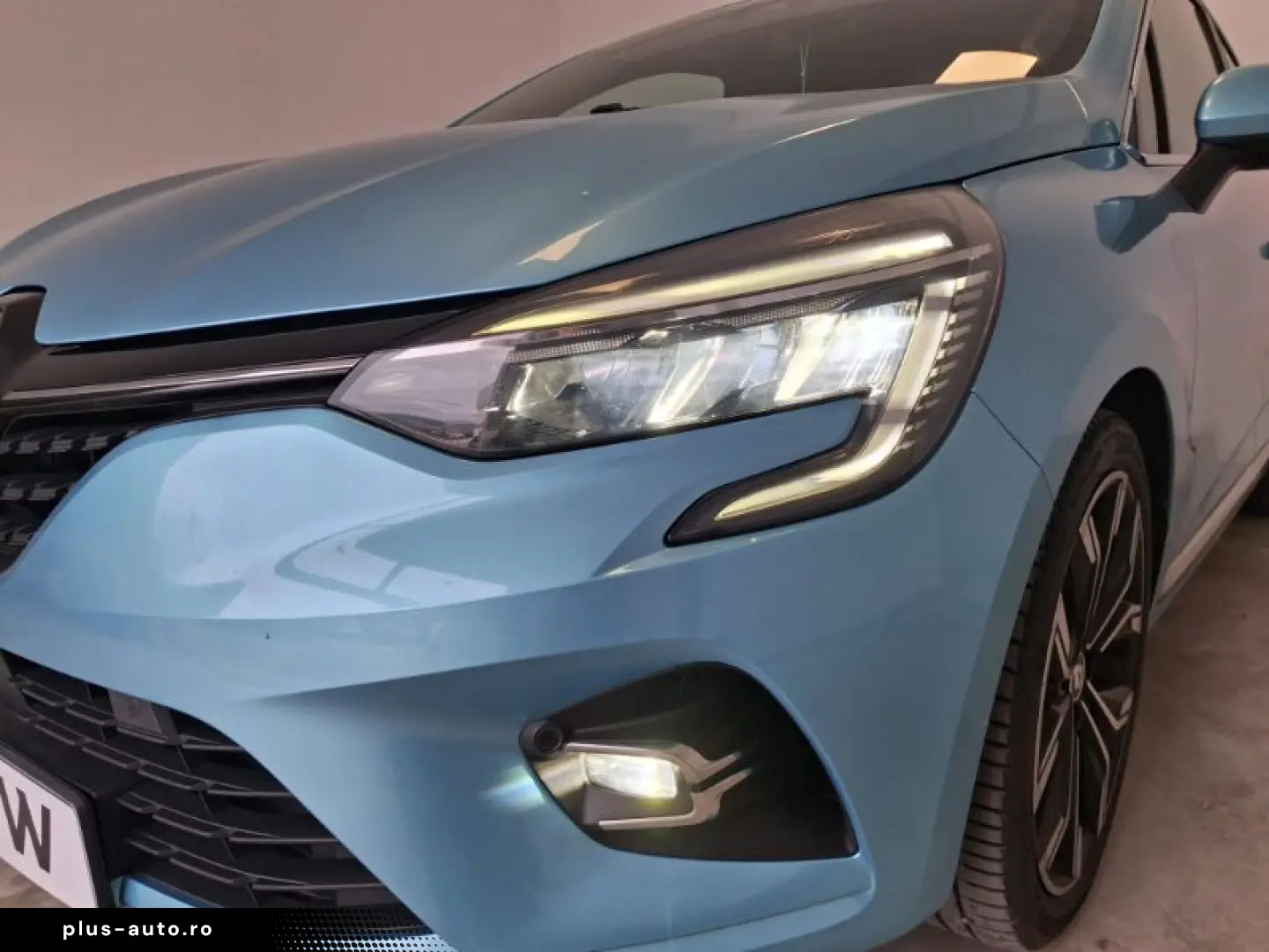 RENAULT CLIO 1.0 TCe 90CP Intens