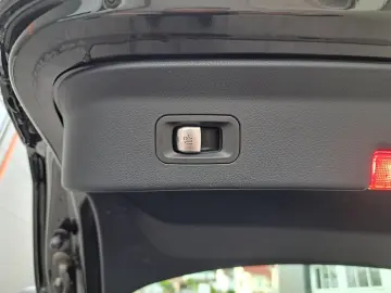 MERCEDES-BENZ GLC Coupe 200 4Matic AHK Navi RFK LED DAB