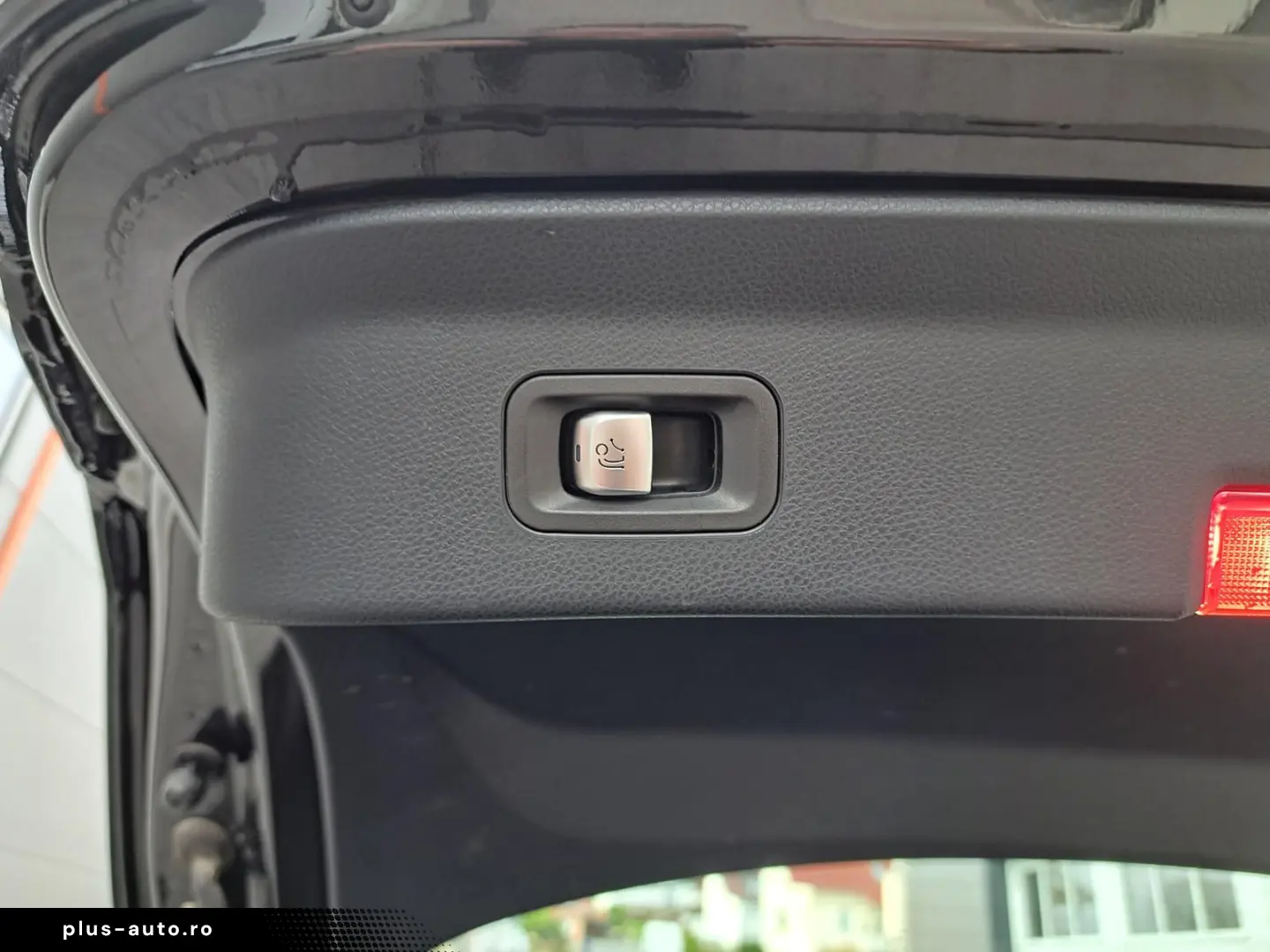 MERCEDES-BENZ GLC Coupe 200 4Matic AHK Navi RFK LED DAB