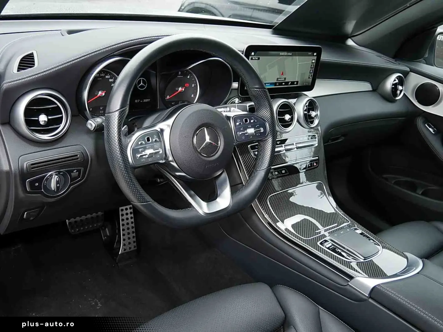 MERCEDES-BENZ GLC 300 d 4M Coupé AMG HUD URBAN GUARD LED