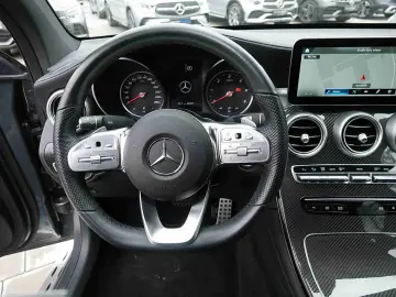 MERCEDES-BENZ GLC 300 d 4M Coupé AMG HUD URBAN GUARD LED