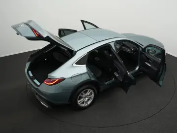 MERCEDES-BENZ GLC 200 4MATIC Coupé AVANTGARDE Advanced AHK