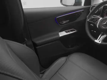 MERCEDES-BENZ GLC 200 4MATIC Coupé AVANTGARDE Advanced AHK