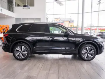 Volkswagen Touareg Elegance 4Motion 3.0 electric TSI eHybrid