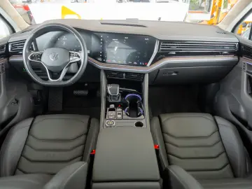 Volkswagen Touareg Elegance 4Motion 3.0 electric TSI eHybrid