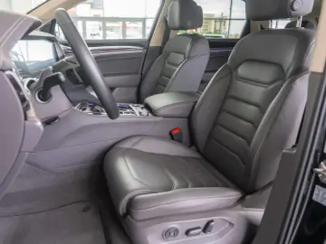 Volkswagen Touareg Elegance 4Motion 3.0 electric TSI eHybrid