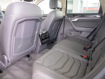 Volkswagen Touareg Elegance 4Motion 3.0 electric TSI eHybrid