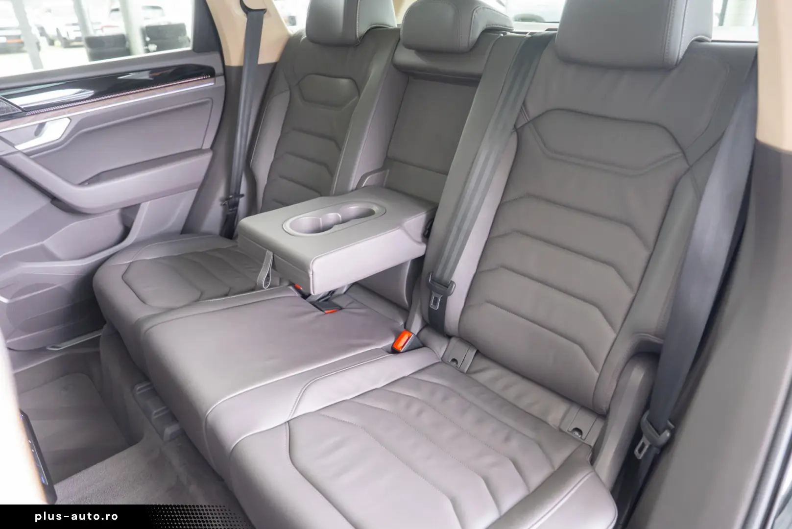 Volkswagen Touareg Elegance 4Motion 3.0 electric TSI eHybrid