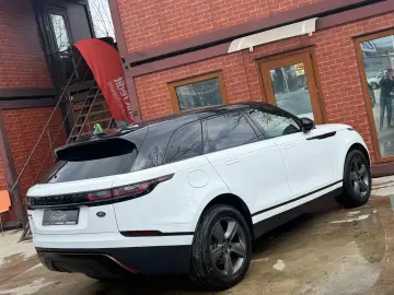Land-Rover Range-Rover-Velar