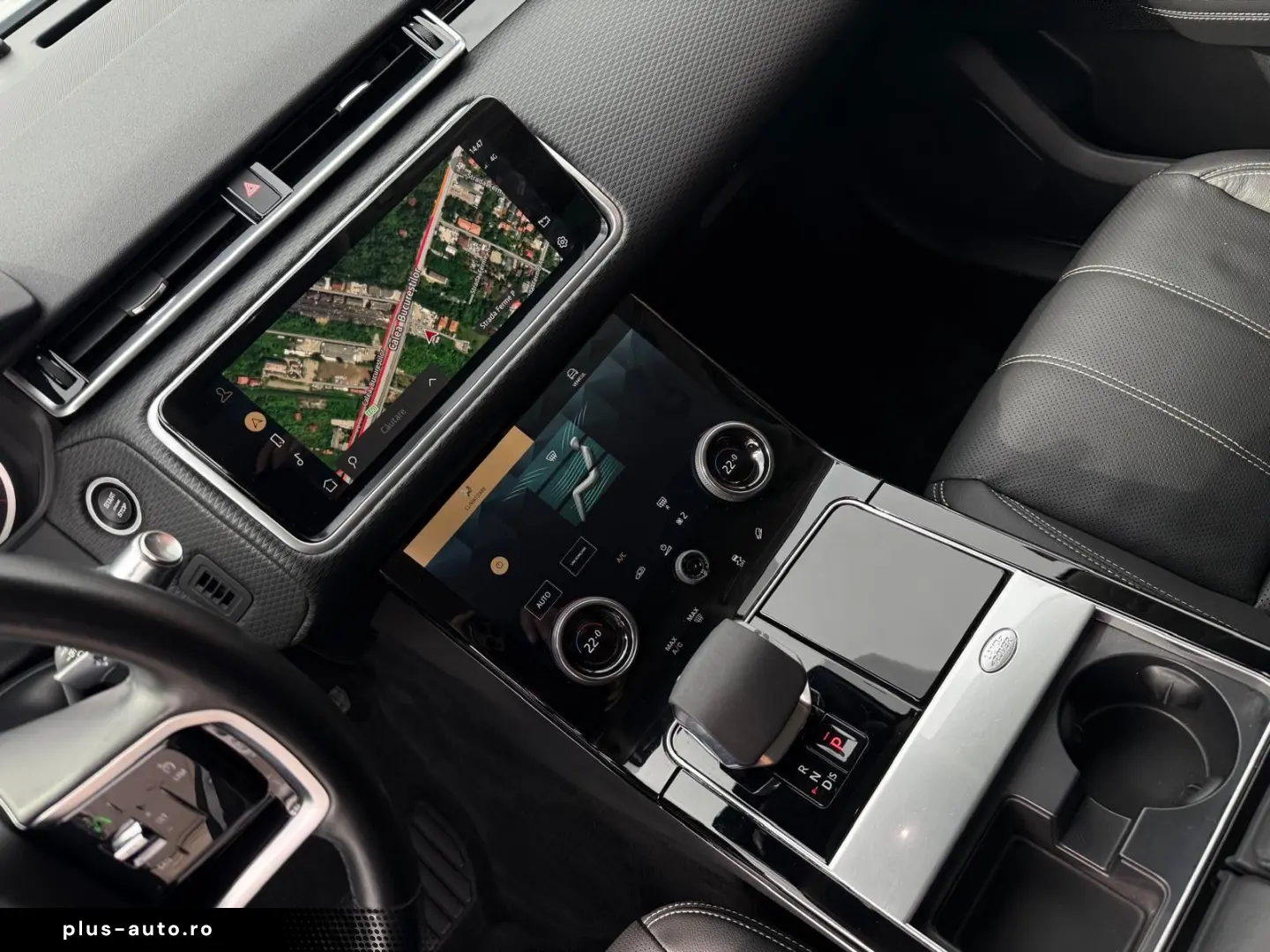 Land-Rover Range-Rover-Velar