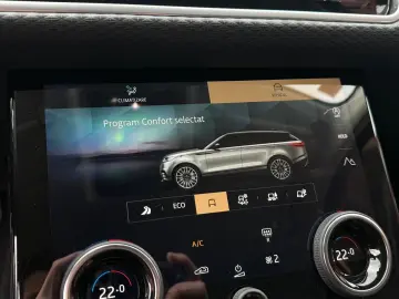 Land-Rover Range-Rover-Velar