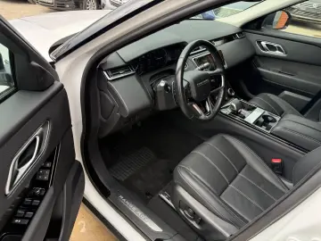 Land-Rover Range-Rover-Velar