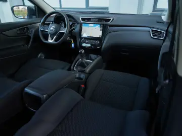 Nissan Qashqai Gen-Ii-2013-2021