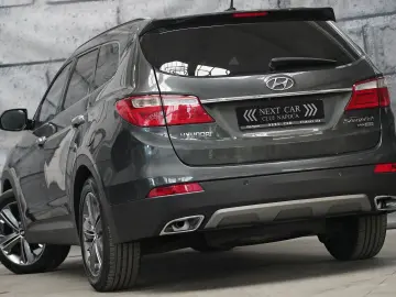 Hyundai Grand-Santa-Fe