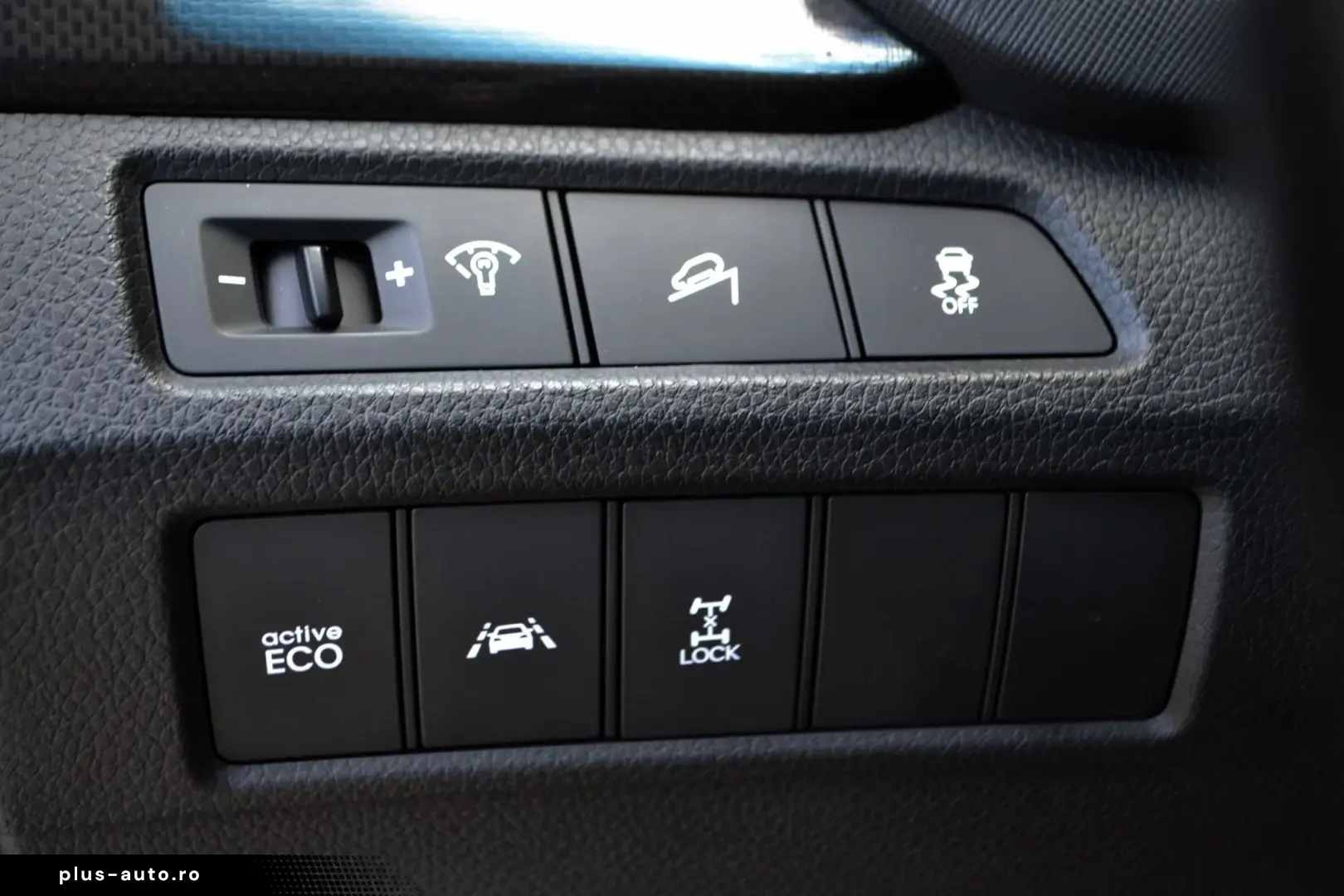 Hyundai Grand-Santa-Fe