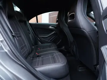 Mercedes-Benz Cla Gen-C117-2013-2018