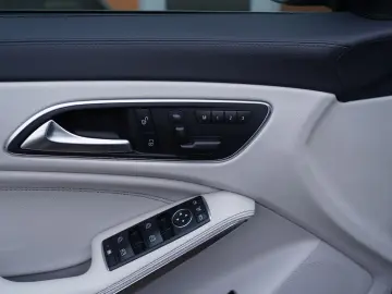 Mercedes-Benz Cla Gen-C117-2013-2018