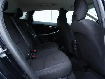 Volvo V40 Gen-Ii-2012