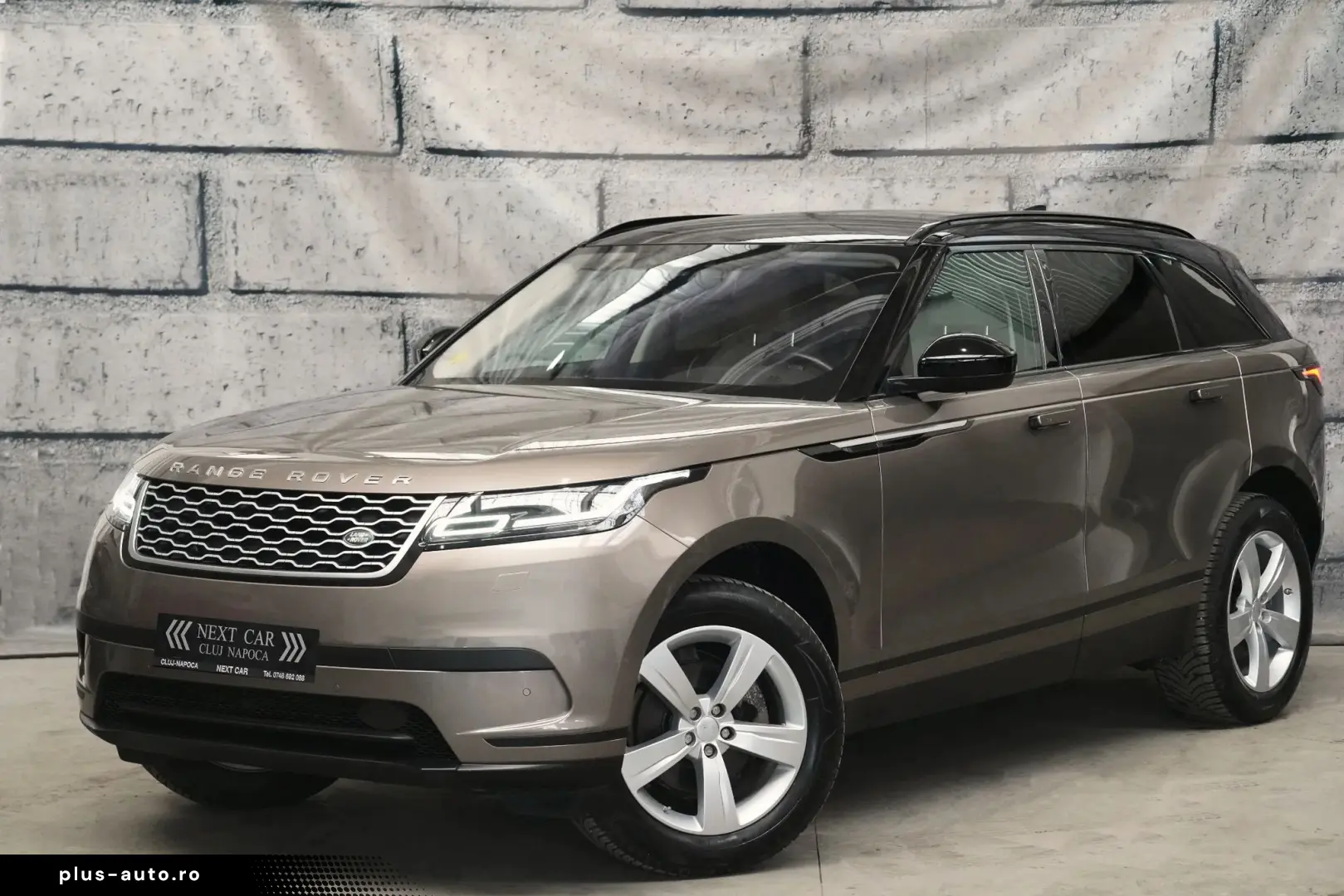 Land-Rover Range-Rover-Velar