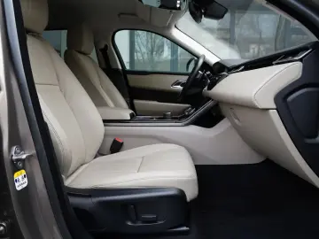 Land-Rover Range-Rover-Velar