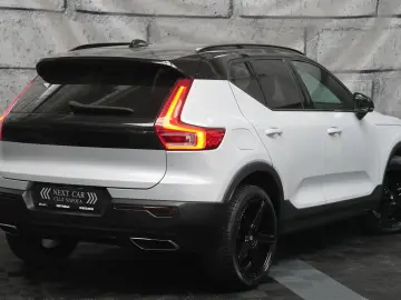 Volvo Xc-40