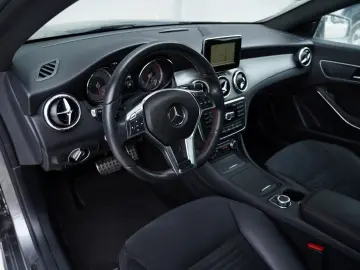 Mercedes-Benz Cla Gen-C117-2013-2018