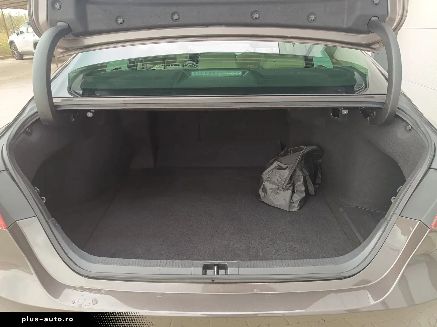 Toyota Camry Executive