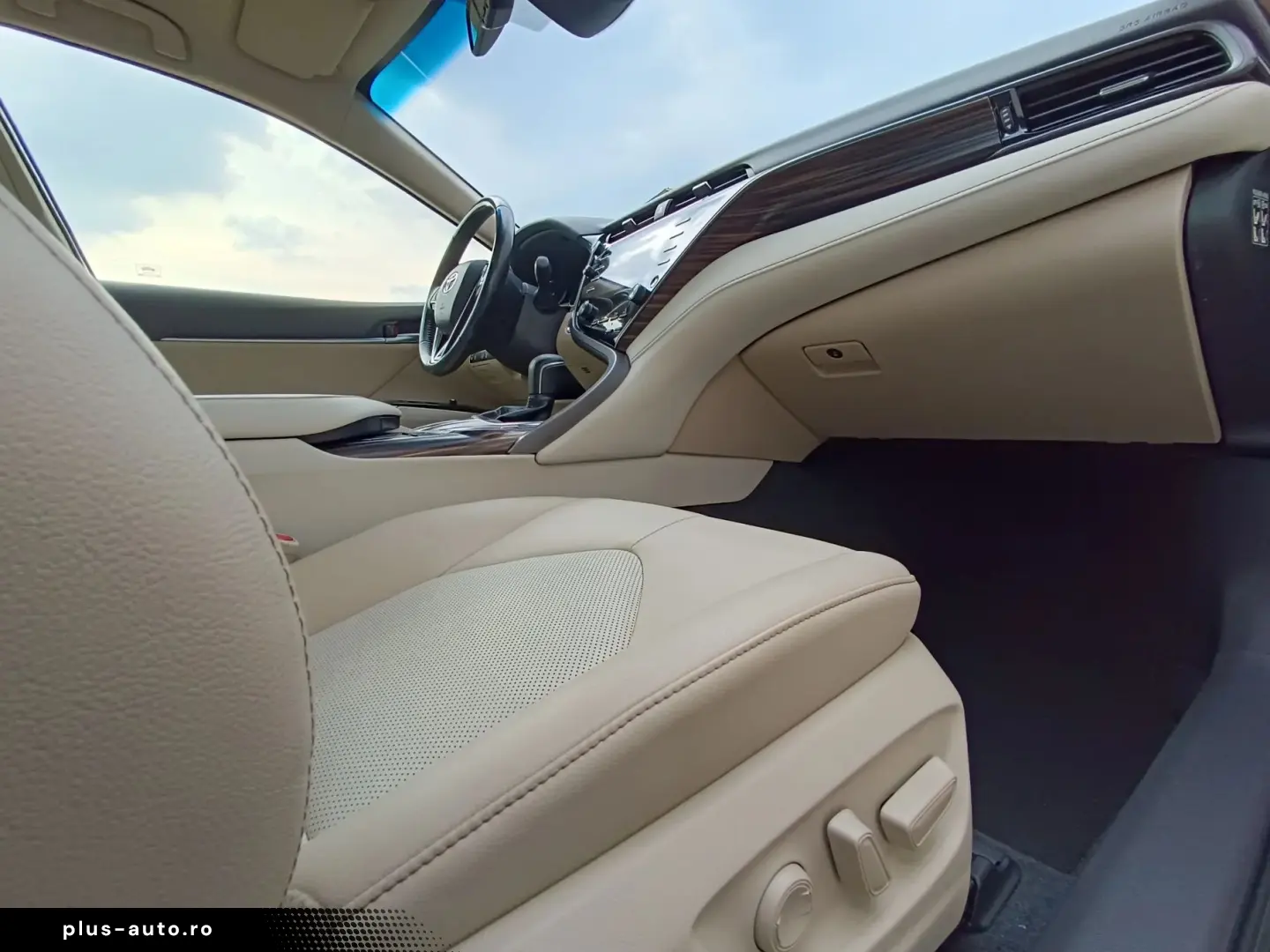 Toyota Camry Executive