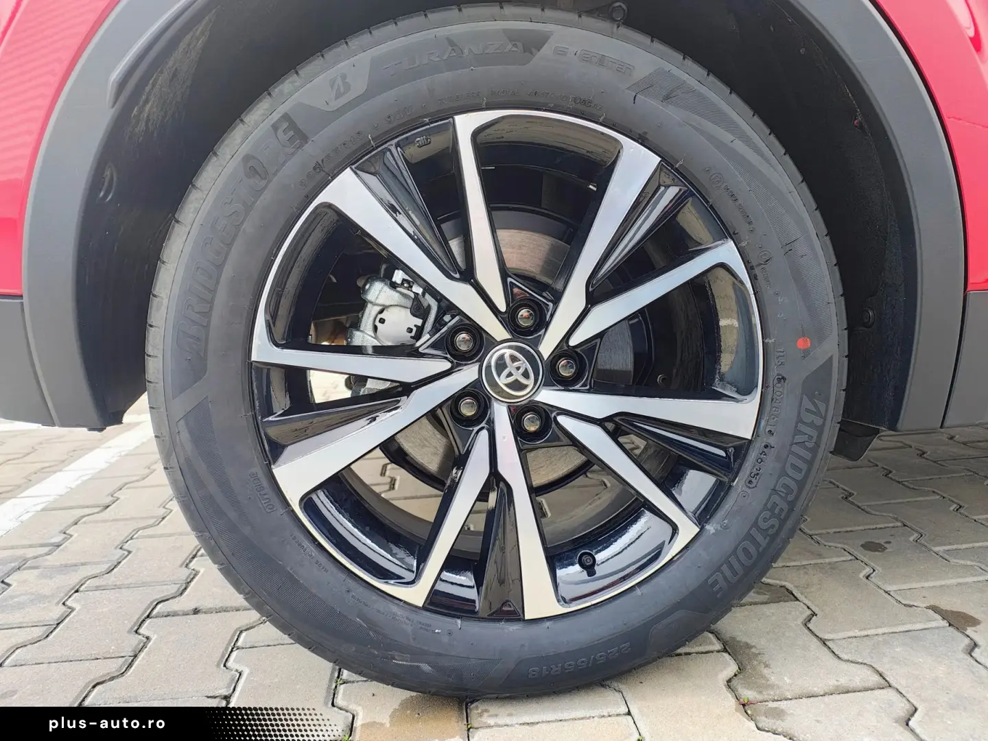 Toyota C-HR 1.8 HEV 140 CP 4x2 CVT Dynamic