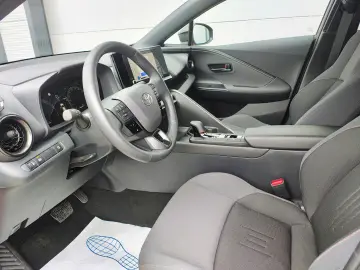 Toyota C-HR 1.8 HEV 140 CP 4x2 CVT Dynamic