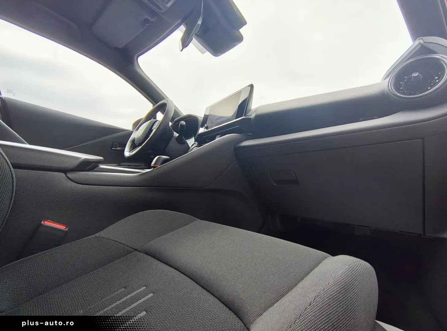 Toyota C-HR 1.8 HEV 140 CP 4x2 CVT Dynamic