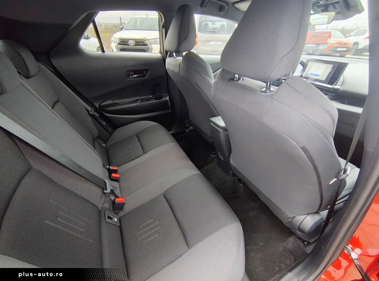 Toyota C-HR 1.8 HEV 140 CP 4x2 CVT Dynamic