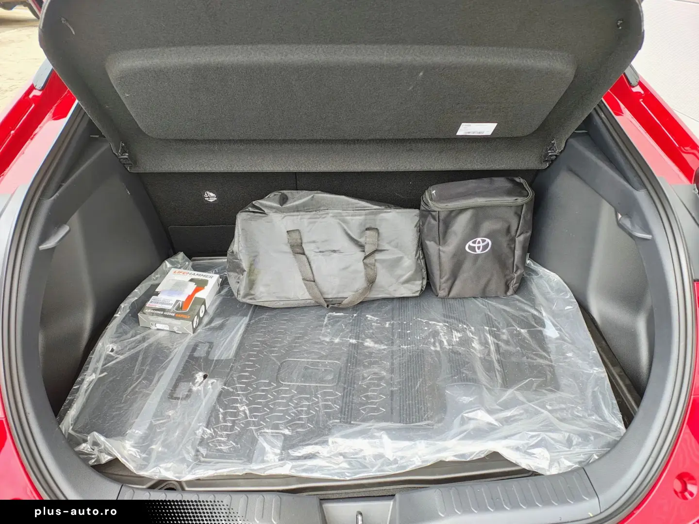 Toyota C-HR 1.8 HEV 140 CP 4x2 CVT Dynamic