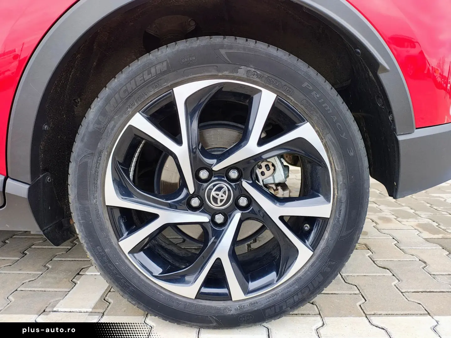 Toyota C-HR 1.8 HSD 122 CP 4x2 CVT Style