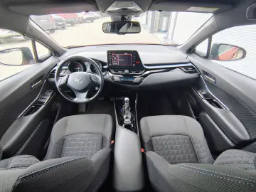 Toyota C-HR 1.8 HSD 122 CP 4x2 CVT Style